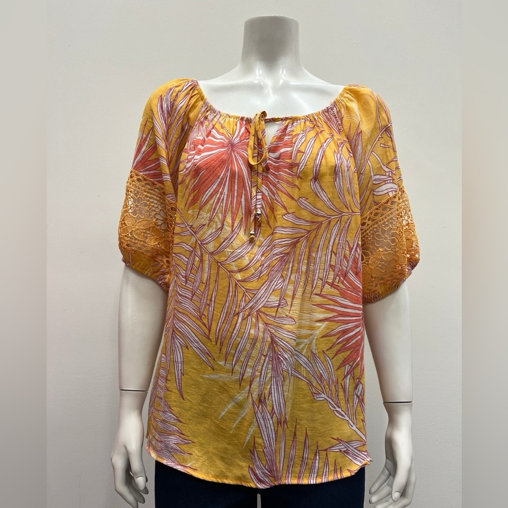 Unique Spectrum Tropical Tie Front Relaxed Blouse & Lace Detailed Puff Sleeves